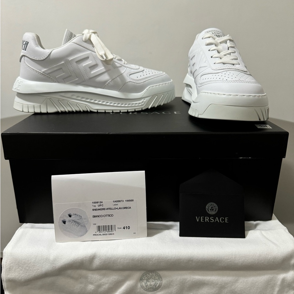 Versace men’s sneakers (white) size 41 Italy/ 8 US